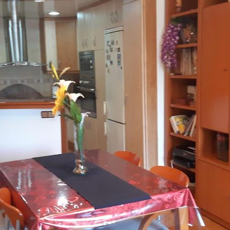 Ferienwohnung Precioso!! Apartamento En El Centro De Sabadell Exterior foto