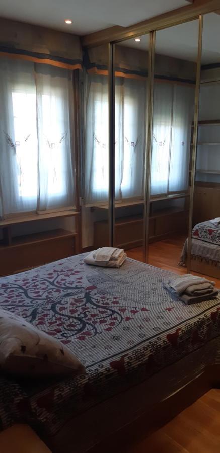Ferienwohnung Precioso!! Apartamento En El Centro De Sabadell Exterior foto