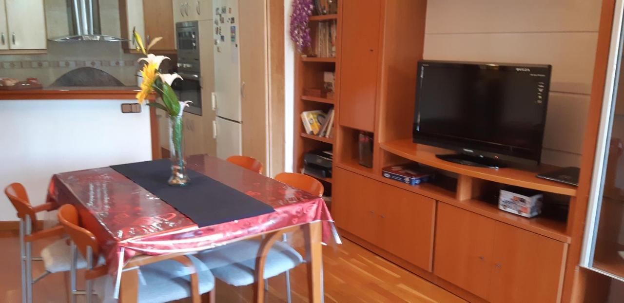 Ferienwohnung Precioso!! Apartamento En El Centro De Sabadell Exterior foto
