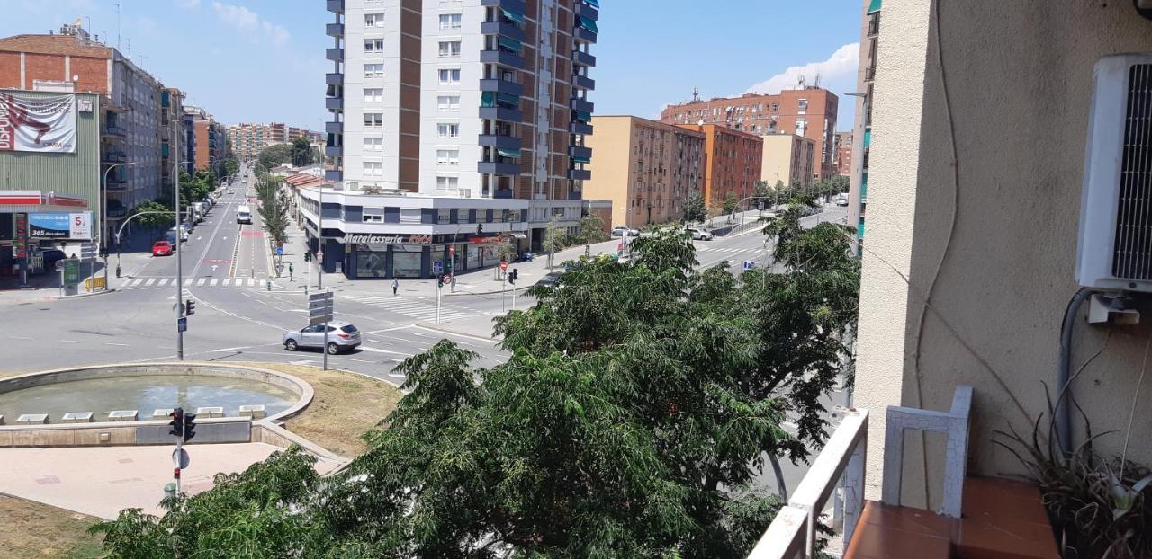 Ferienwohnung Precioso!! Apartamento En El Centro De Sabadell Exterior foto